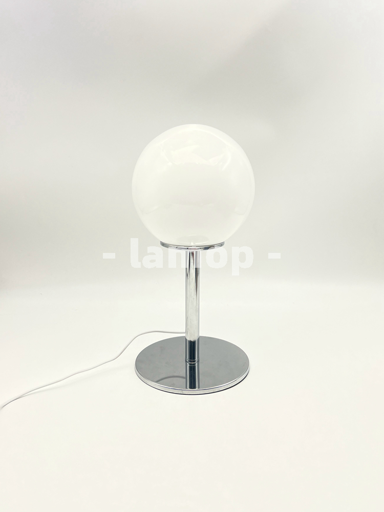 Milky White Solid Globe Chrome - đánh giá và giá Lighting Decor